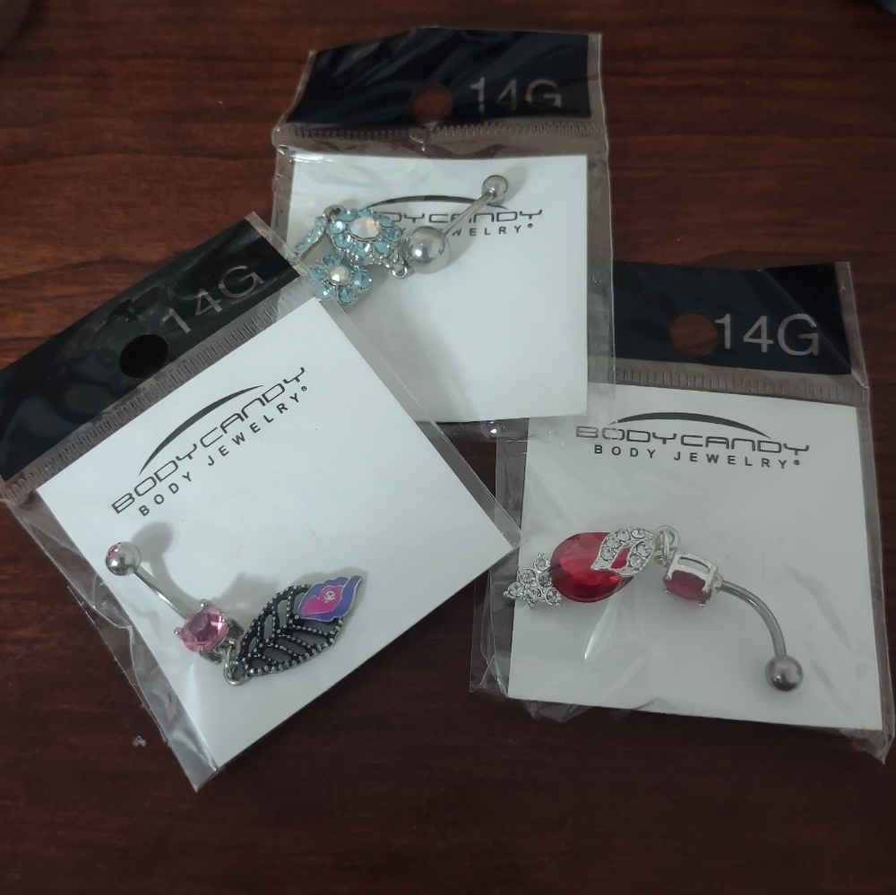 Bundle of belly rings